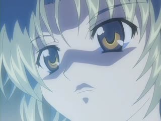 白衣长腿美女沙发骑乘上位，猛插几下就喷水高潮！