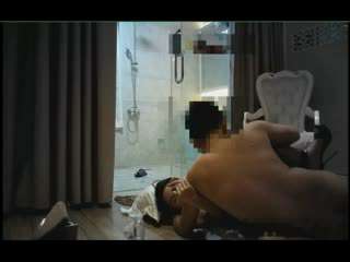 六月最新流出大神潛入國內洗浴會所 沐浴更衣四處移動偷拍 環肥燕瘦美女如織