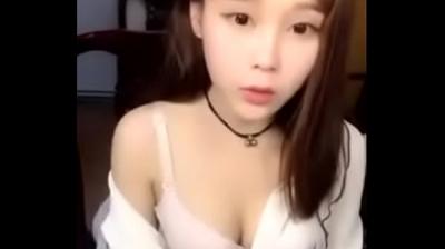 [私人订制]偷情泄密漂亮大奶人妻吃鸡啪啪 射了吗 身材丰满口活真不错 在家偷情被大肉棒无套输出 表情享受[39:06]