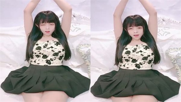 肥臀大奶骚货淫声荡语撩骚互动假屌自慰