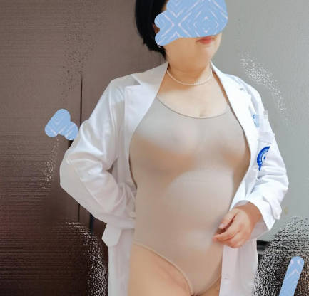 海角社区.肥女医生52岁的舅妈像小母猪被我插得高潮乱叫