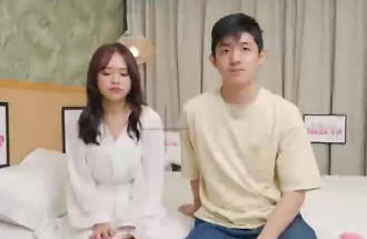 蜜桃影像传媒.PMTC-025.温芮欣.女频道主街头跳蛋实测.清纯样貌崩坏极致高潮快感