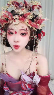 全网第一骚萝，年后正式复出【炫迈】古装cos自慰喷水，越来越骚了