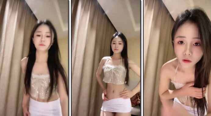学妹小女神【橙橙呀】身材好好 脱光光揉逼掰穴完美展现1 (4)